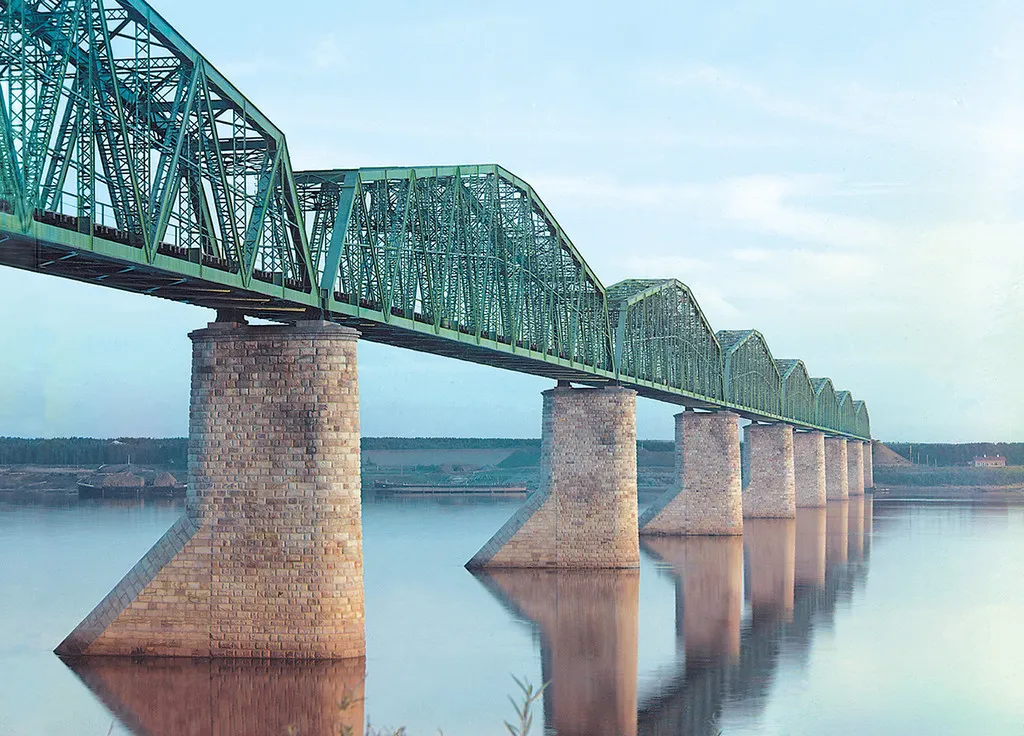 Железнодорожный мост. Фото Прокудина-Горского / Railway bridge